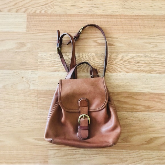 Coach Handbags - Vintage Coach leather backpack